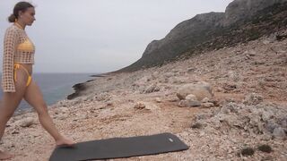 4k stretching on the coast????