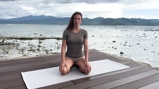 Yoga and Stretching on the Beach _ Chebyjane