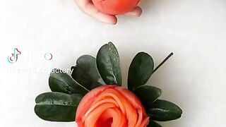 Tomato flower