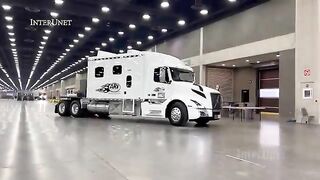 156 Mega Sleeper Volvo VNL64T300 D13 500 HP 306 WB 2023 SEMI Truck