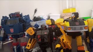 first bit of character lore for my transformers au