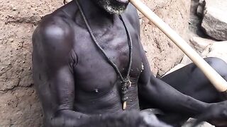 El hechiero de Taneka koko