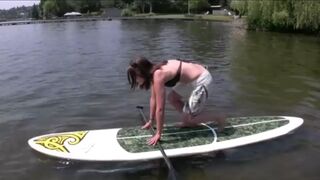 How_to_Stand_Up_Paddleboard_Video-_MotionBoardshop.com