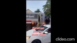 В ДЕРБЕНТ СЕ СТРЕЛЯ