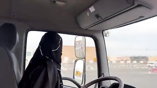 1st class of driving truck ……Truck Chalana bacho ke bas ka nai he aj pata chala