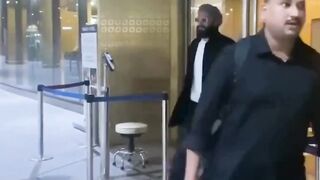 Deepika Paudkone, Ranveer Singh & Katrina Kaif Spotted at Airport Viral Masti Bollywood