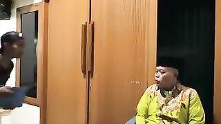 PUSING SAMA YG MINTA SUMBANGAN