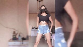 Indian Girl Bhavna Lalwani Dance