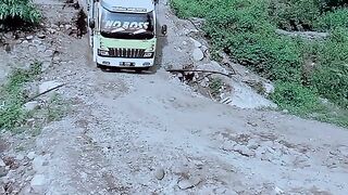 Januar || Angkutan pedesaan Ende Flores #truk #angkutanpedesaan #videoviral
