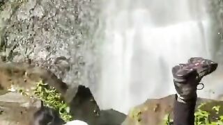 Kelucuan yang terjadi ????