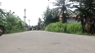 Entah apa yang dipikirkan ????