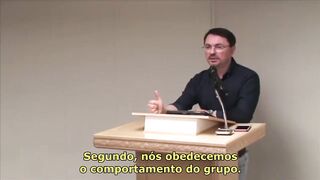 Rossandro Klinjey - Nós obedecemos sem se questionar