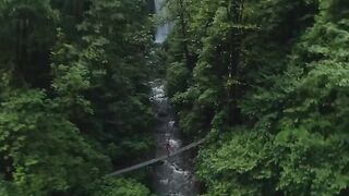 Flying in the rain and the mighty El Tigre Waterfall