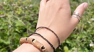 Just making some cute little nature bracelets!#nettles #forestschool #