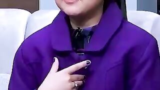 Cute Daughter of Fiza Ali Making Fun