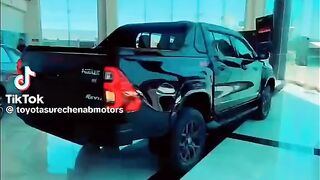 Toyota Revo Rocco GR 2024