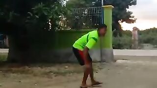 Latihan voli