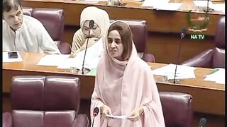 Ankhon Mein Aankhen Dalen | Zartaj Gul Expressions ???????? | Speaker Shocked | Romantic Scene in Assembly