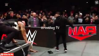 Jacob Fatu & Solo Sikoa Brutally Destroy Roman Reigns