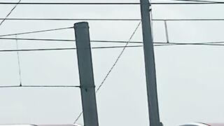 kereta lewat