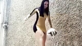 I can’t stop watching this ????⚽️