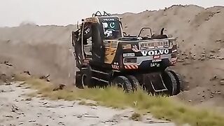 Heavy mashine