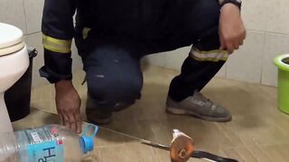 Der einfachste Weg, Schlangen zu fangen The easiest way to catch snakes