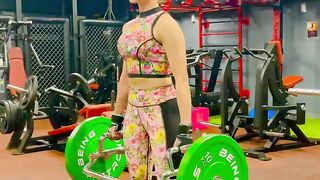 Urvashi Rautela at GYM 4