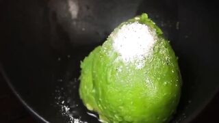 Брускеты с креветками