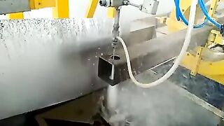Découpe avec jet d'eau