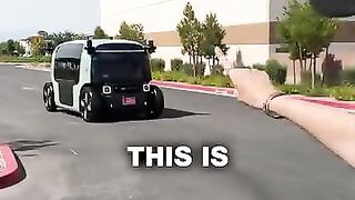Robot taxi