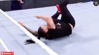 Roman Reigns and Seth Rollins save Dean Ambrose