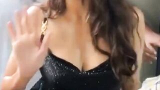 How stunning the gorgeous Tripti Dimri looks in Black Shimmery Dress! #triptidimri #short #youtubeshort #shorts #trending #viral #shortvideo