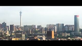 Chappie  Gunfight Between Robot Police And Criminal Gang  Full Scene