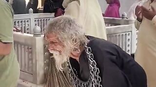 ازادارے حسین علیہ السّلام????????