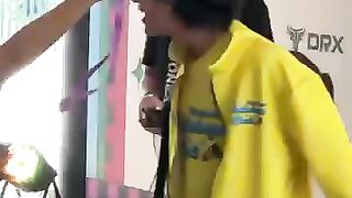 ANDRE MA KENZI NGAPAIN NIH