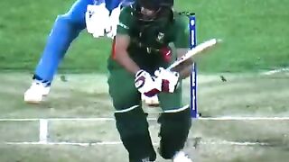 Just a simple throw by ki breaks 18 crore hearts