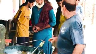 Old man is very funy