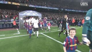 Messi scores four goals - Barcelona v Arsenal in 2010