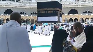Surah_Al_Rahman_urdu_translation_????????☝_#kaabalive_#ytshort_#hajj2024_#beautiful_#makkahofficial