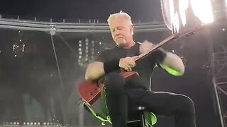 JAMES - METALLICA