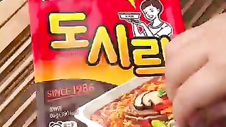 noodle so yummy????????