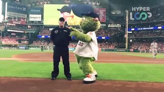 25 Funniest and Most Embarrassing Moments in Sports