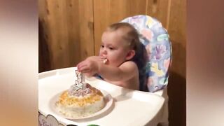 Funny Babies Blowing Candle and FAILS | Funny Baby Videos