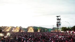Limp Bizkit - Break Stuff - Live at Hellfest 2015 (Clisson, France) [Official Pro Shot]
