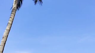 Enjoy the beauty of the sea coast of Lampung while drinking tea and eating snacks
