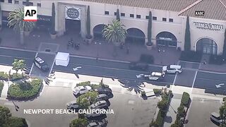 New Zealand tourist killed in robbery attempt at Southern California mall
