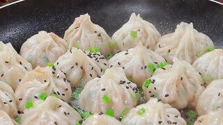 Quick & Easy Mini Fried Soup Dumplings Recipe ????✨ Try This Chinese Delight! #Recipe #Cooking #Dumplings #ChineseFood #DimSum