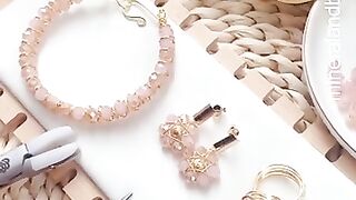 Curso brazalete, anillo y aretes en alambrismo.