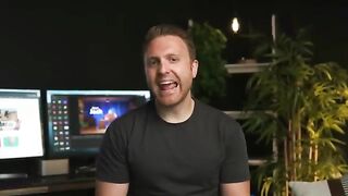 easy build stunning  video content with our intuitivite drag and  drop editior